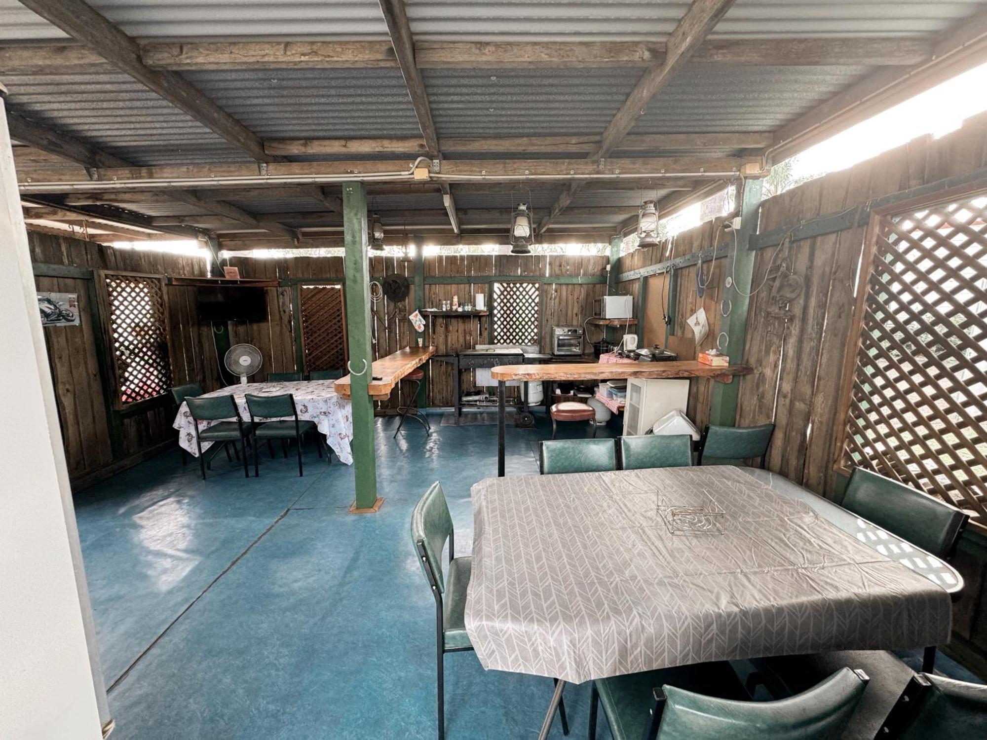 Injune Motel Dış mekan fotoğraf