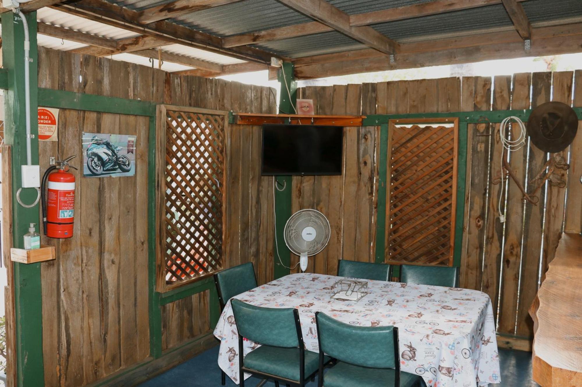 Injune Motel Dış mekan fotoğraf